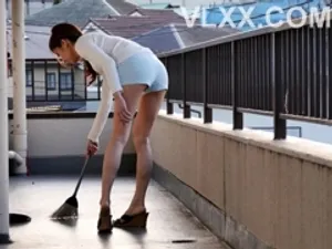 Sex với người lạ giao hàng quan hệ mạnh bạo